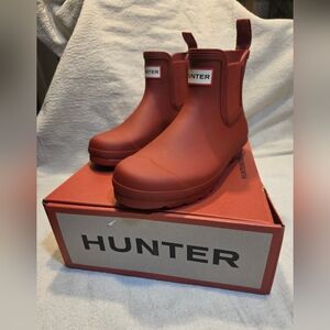 NWT Hunter Original Chelsea Rain Boot Military Red